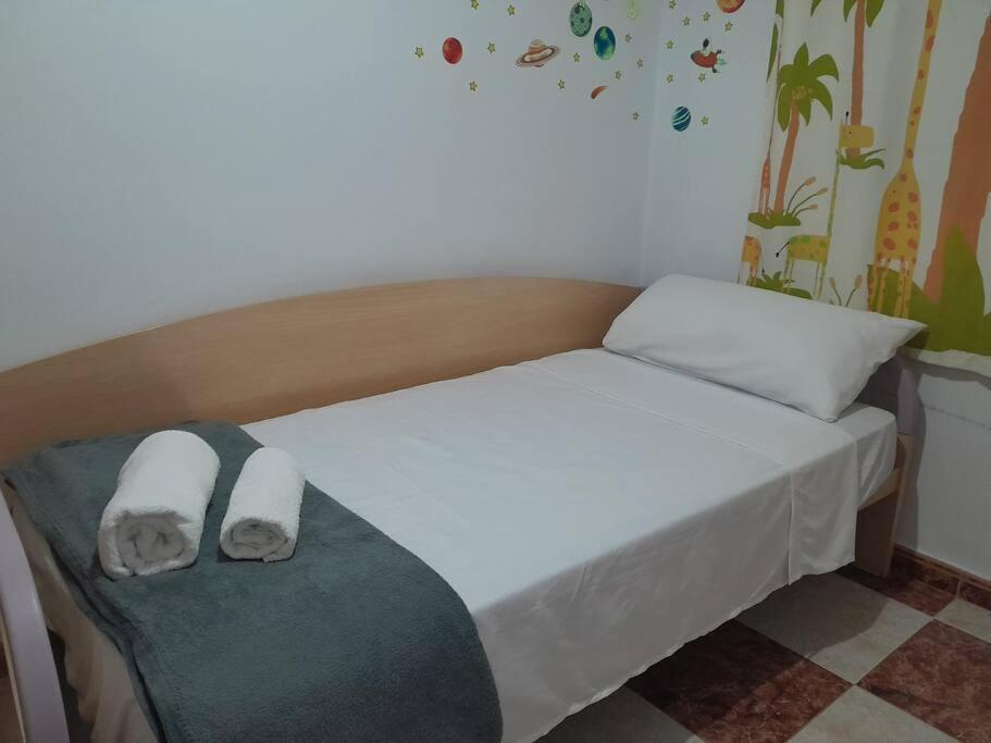 Apartmán Disfruta De Un Barrio Tranquilo Alcalá de Guadaira Exteriér fotografie