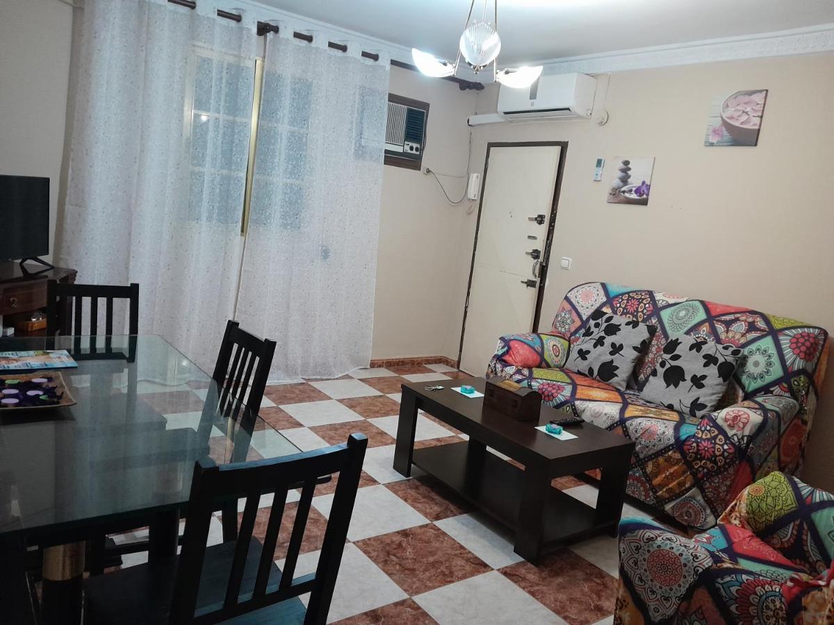 Apartmán Disfruta De Un Barrio Tranquilo Alcalá de Guadaira Exteriér fotografie